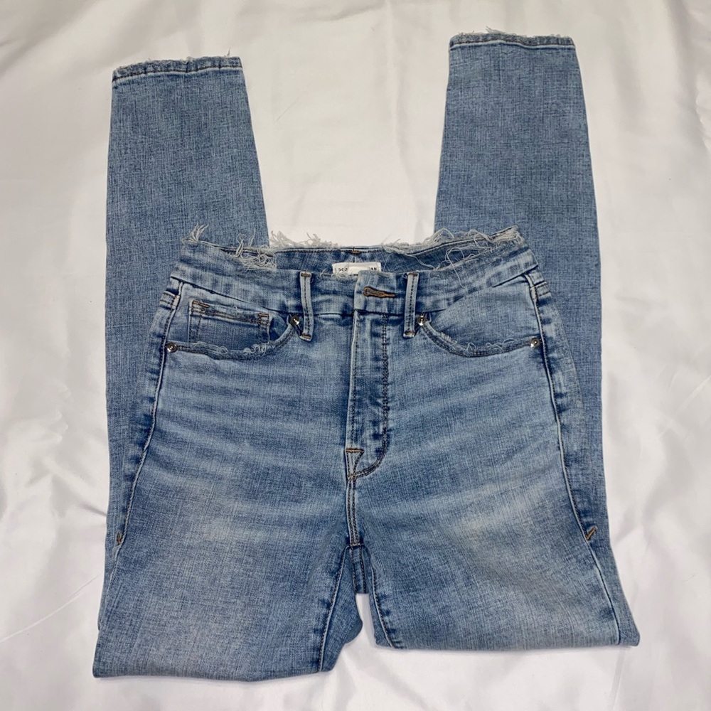 Distressed Good American Skinny Jeans